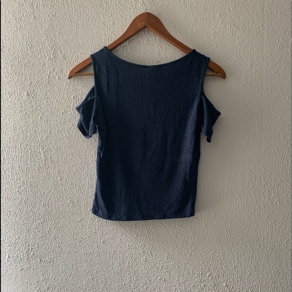 GARAGE🌟 mock off the shoulder top - Picture 2 of 2